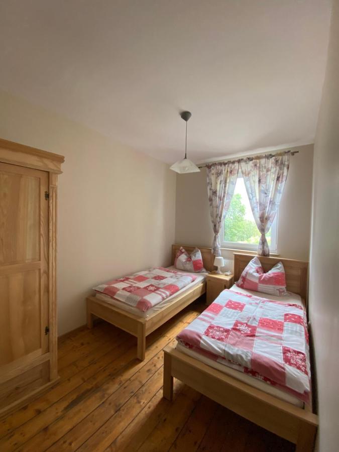 Leonardo Guesthouse Swieradow-Zdroj Bagian luar foto