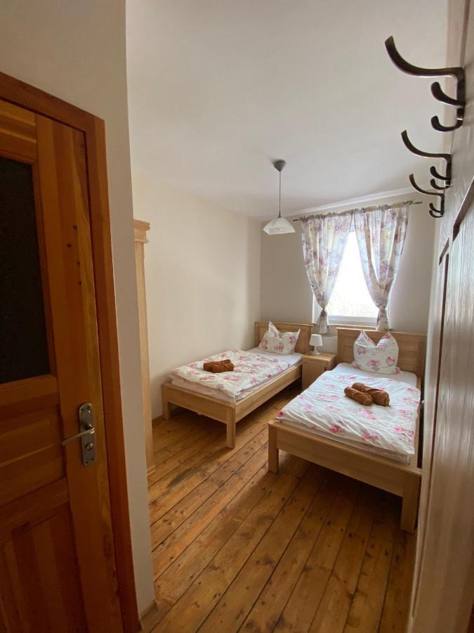 Leonardo Guesthouse Swieradow-Zdroj Bagian luar foto